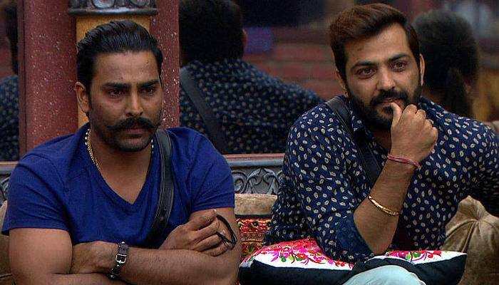 Bigg Boss 10: Manveer Gurjar, Manu Punjabi spotted in a mall! Here&#039;s proof