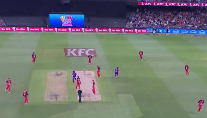WATCH: Stuart Broad stars with bat in record breaking Big Bash League match