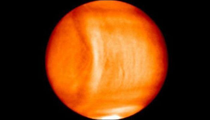 Giant &#039;bulge&#039; spotted on Venus indication of a massive gravity wave?