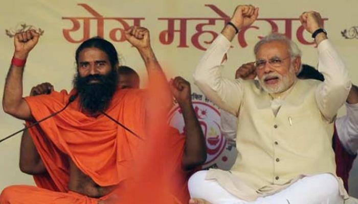 Baba Ramdev supports PM Narendra Modi for demonetisation, surgical strike, says he&#039;s doing right job to take India forward