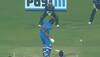 India vs England, 3rd ODI: Yuvraj Singh survives nasty bouncer from Jake Ball — VIDEO