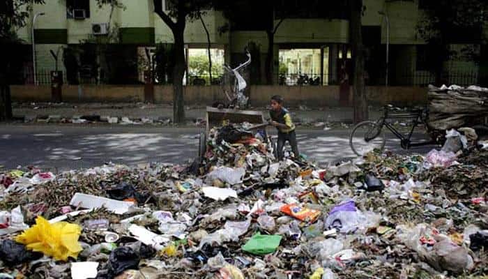 Delhi garbage crisis: NGT to hear replies from EDMC, DDA and sanitation workers&#039; union today