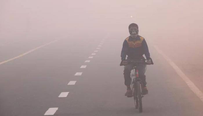 Dense fog prevails in North India; train, flight services affected