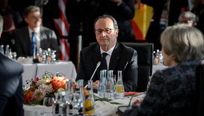 Europe must have 'firm' response to Trump: Hollande