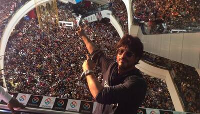 'Raees' promotions: Pune showers unconditional love on Shah Rukh Khan – See pics