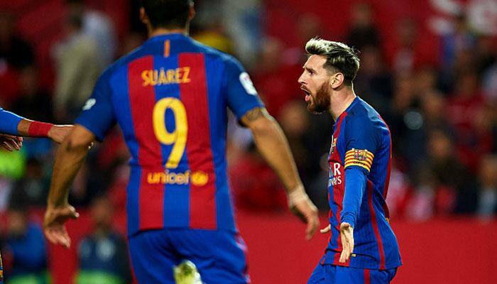 Copa del Rey: Luis Suarez, Lionel Messi shine as Barcelona beat Atletico Madrid 2-1 in first leg
