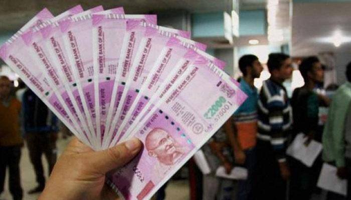Note ban impact: 18L people under I-T scanner, queries sent to 10L individuals so far
