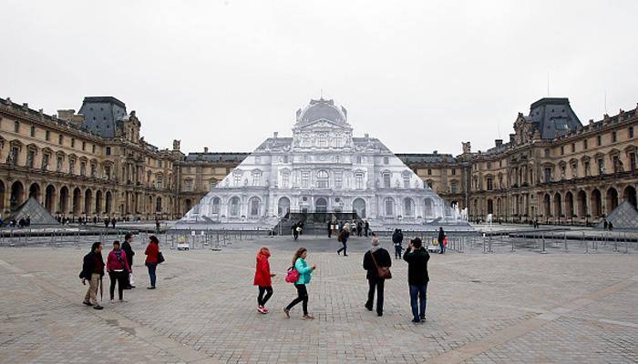 Louvre Museum &#039;terror attack`: Knifeman shouted &#039;Allahu Akbar&#039; before attacking French soldier