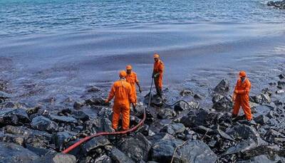 DG Shipping probing Chennai oil spill incident, 2,000 personnel deployed for clean-up