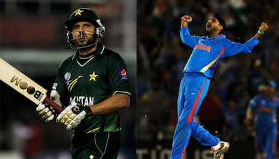 Amid bitter Indo-Pak relations, Harbhajan Singh wishes Shahid Afridi and Peshawar Zalmi good luck for PSL