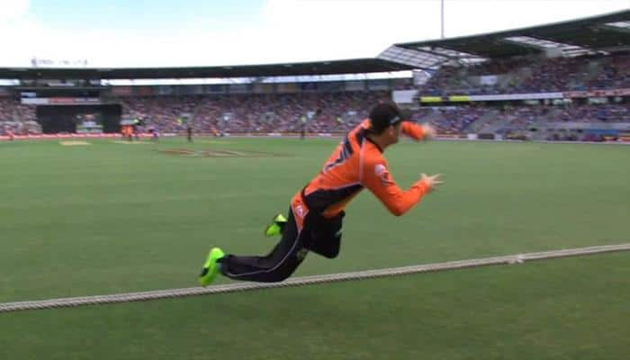 Is this the greatest catch in history of professional cricket? Watch Video to believe!