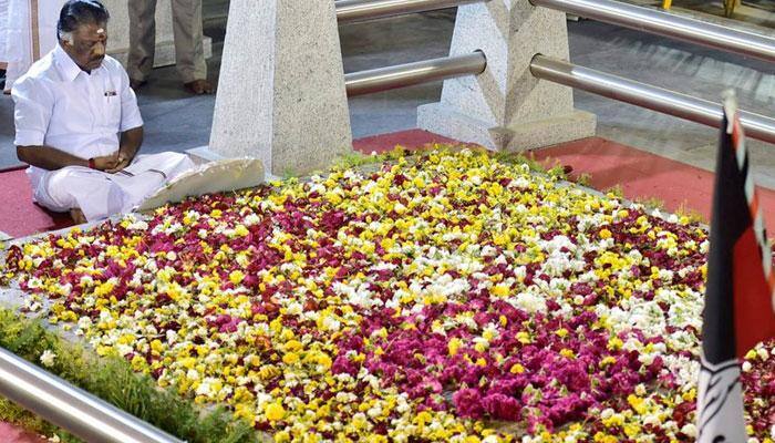 Is O Panneerselvam's 'turn Poes Garden into memorial' demand a masterstroke to checkmate Sasikala?