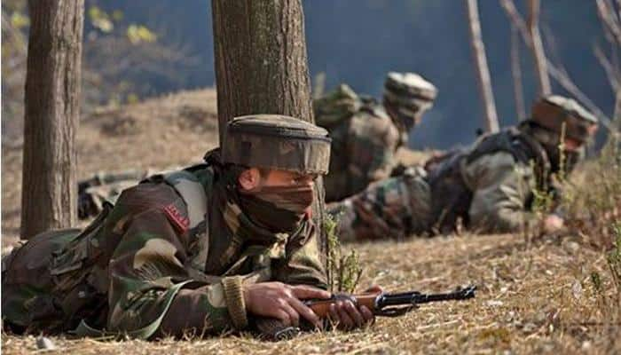 J&amp;K: Two soldiers martyred, four Hizbul terrorists killed in Kulgam, encounter underway