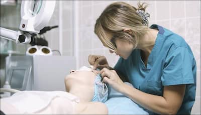 Cosmetic surgeries in UK go down by 40 percent – a near-decade low!