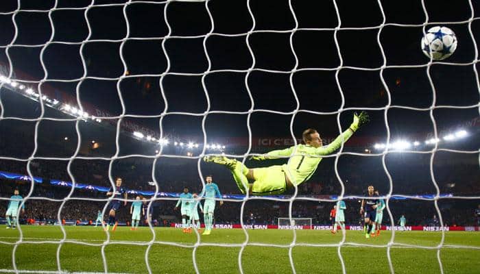 Champions League: Angel di Maria&#039;s brilliant brace guides PSG to stunning 4-0 win over Barcelona