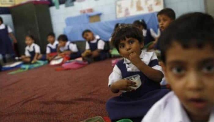 Dead rat in midday meal in Delhi school, 9 students hospitalised, FIR lodged