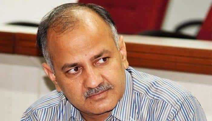 Delhi Dy CM Manish Sisodia faces protest while flagging off new buses