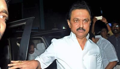 Tamil Nadu crisis: Panneerselvam meets Governor, DMK calls for statewide hunger strike on Feb 22