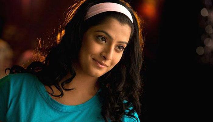 Tamil actress Varalaxmi reveals her 'casting couch' experience, writes 'stop disrespecting women'