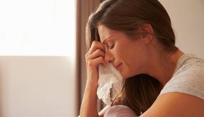 Feeling depressed after childbirth? Ways to deal with postpartum baby blues