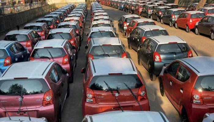  Auto companies ride out demonetisation blues, sales gather steam