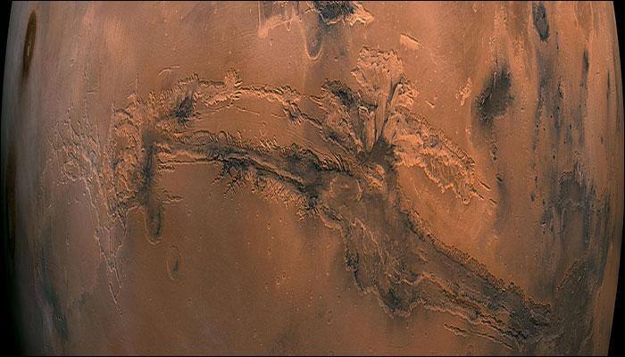 NASA ponders smaller experiments to 'hitch a ride' to the Red Planet