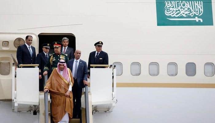 1,000 people, 460 tons of equipment, Limousines, escalators and what not! Details of Saudi King&#039;s luggage on his trip to Indonesia