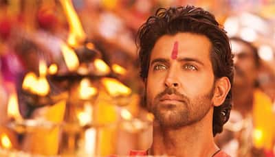 Hrithik Roshan shoots for Vikram Phadnis' Marathi flick 'Hrudayantar', shares pictures!