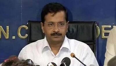 Kejriwal promises to clean up Delhi in one year