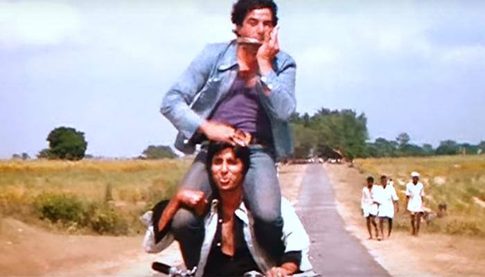 Anushka Sharma solves mystery, reveals why Dharmendra sat on Amitabh Bachchan's shoulders in 'Sholay'