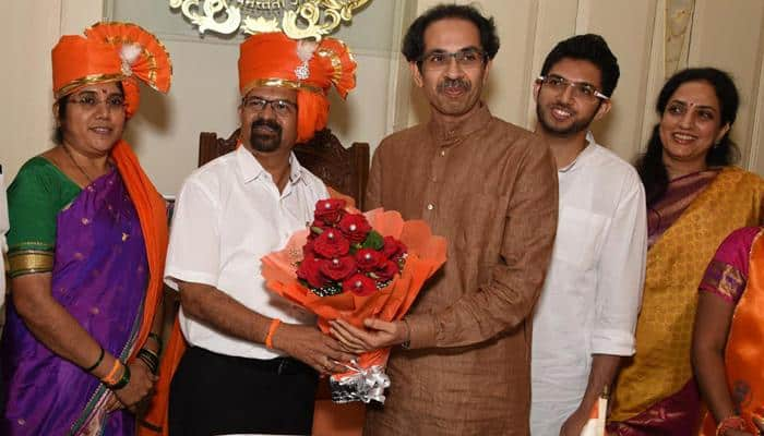 Shiv Sena&#039;s Vishwanath Mahadeshwar elected as Mumbai Mayor with BJP backing