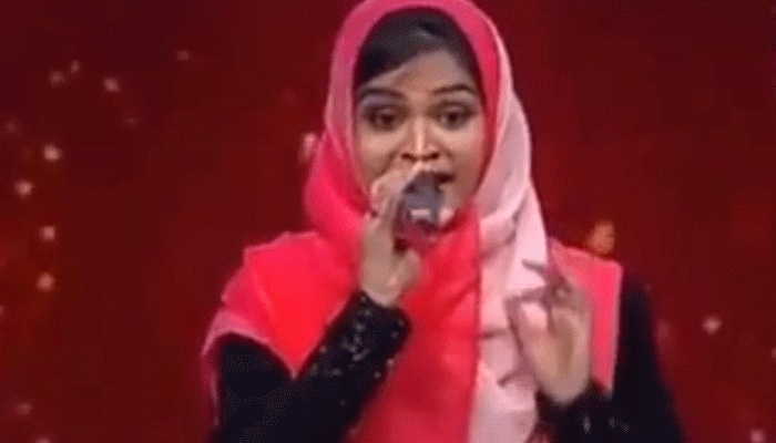 Muslim girl abused by radical Islamists for singing Hindu devotional song - This is what she sang WATCH FULL PERFORMANCE