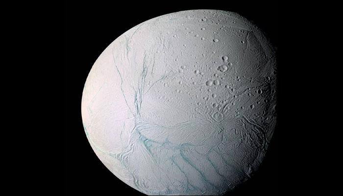 The warmth within: Cassini discovers heat beneath the icy surface of Saturn&#039;s moon Enceladus!