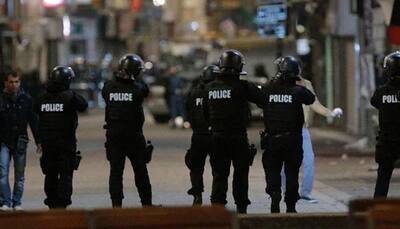 Man shot dead in Paris airport security scare