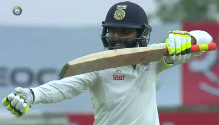 India vs Australia: 'Warrior' Ravindra Jadeja makes merry against Australia — VIDEOS