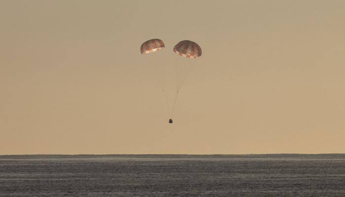 SpaceX&#039;s Dragon cargo spacecraft returns to Earth with Pacific Ocean splashdown