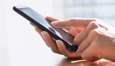 Digital clutter making smartphones vulnerable, says survey 