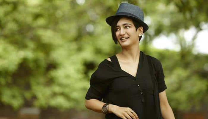 Love watching my parents&#039; romance in &#039;Raaj Tilak&#039;: Akshara Haasan