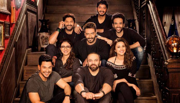 &#039;Golmaal Again&#039; team meets &#039;Smurfs: The Lost Village&#039; and you have to see the PICTURE!