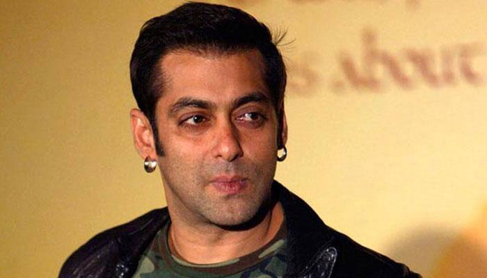 Salman Khan has always stood by me as friend: Raveena Tandon