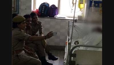 Uttar Pradesh: Women cops take selfies with acid attack victim, whom Yogi Adityanath met yesterday; suspended