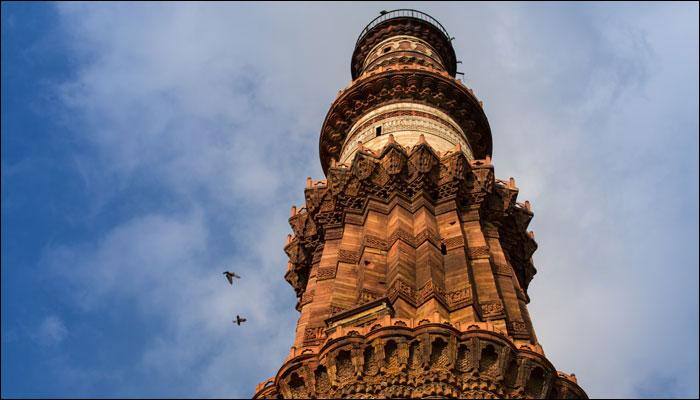 Delhi&#039;s Qutub Minar swathed in blue light to mark World Autism Awareness Day