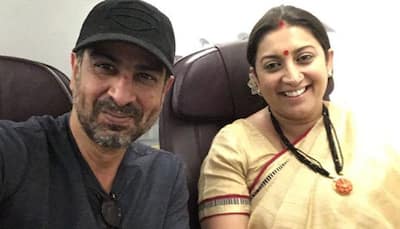 Smriti Irani and Ronit Roy had a 'chance meeting' on flight, Twitterati recall Kyuki Saas Bhi Kabhi Bahu Thi's Mihir and Tulsi!