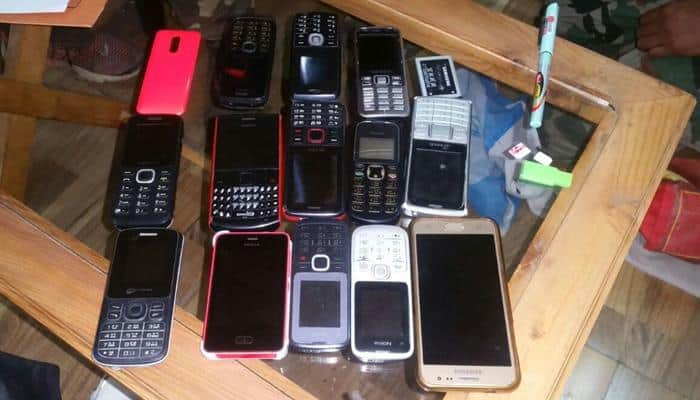 Jammu and Kashmir Police seizes 14 phones from Baramulla jail; inmates used them to remain in contact with Pakistan