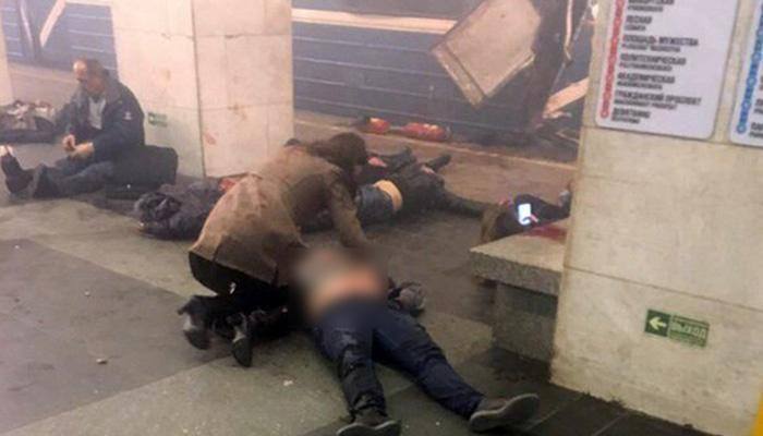 Eleven killed in suspected suicide bombing on Russian metro train