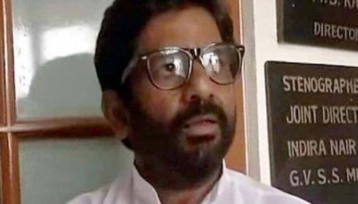 Shiv Sena MP Ravindra Gaikwad expresses regret to govt; Air India yet to decide on lifting travel ban