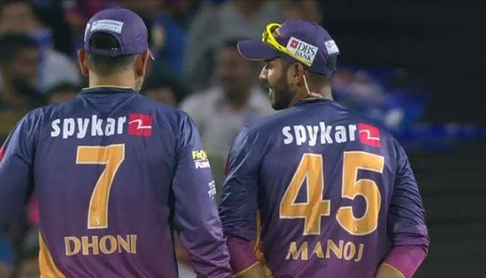 IPL 2017: MS Dhoni shows Kevin Pietersen who&#039;s the boss with this PRICELESS response – VIDEO