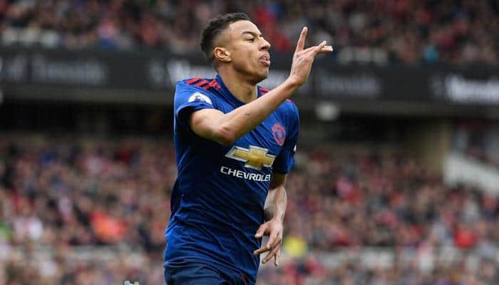 Jesse Lingard signs new long-term Manchester United contract