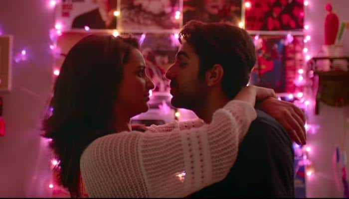 Meri Pyaari Bindu, Chapter 5: Parineeti Chopra and Ayushmann Khurrana&#039;s love life is all about Bollywood songs!