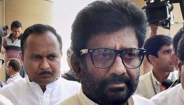 Air India cancels Ravindra Gaikwad&#039;s tickets; Shiv Sena MP claims he never tried booking